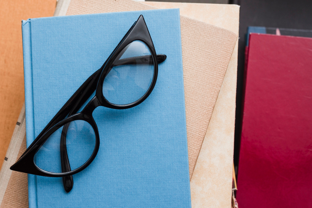 Historia de las gafas de diseño: un viaje fascinante a través del tiempo